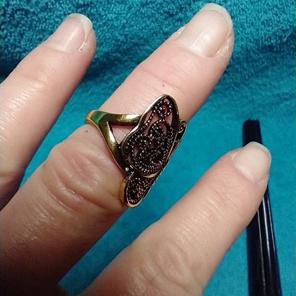 Goldtone bronze tone butterfly ring large intricate - Picture 5 of 6